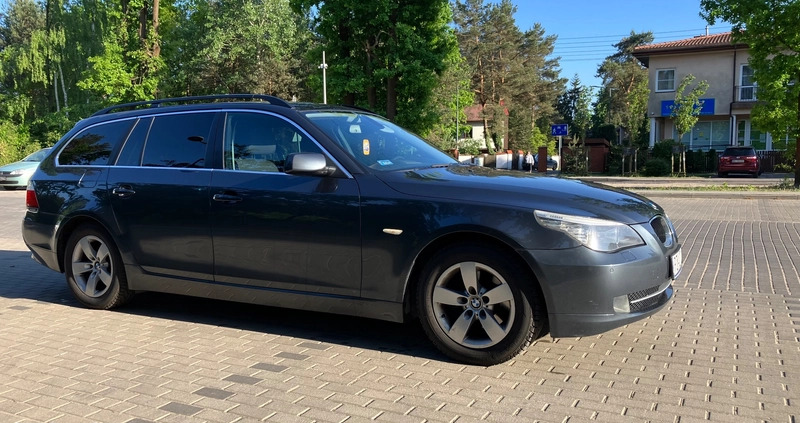 BMW Seria 5 cena 20900 przebieg: 255100, rok produkcji 2008 z Warszawa małe 56